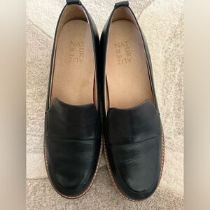 Naturalizer Darry Loafer